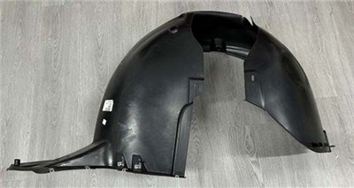 Seat Leon Çamurluk Davlumbazı Sağ Enjeksiyon PRO-A