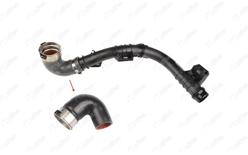 Nissan NV400 Turbo Borusu Hortumu NIFEA