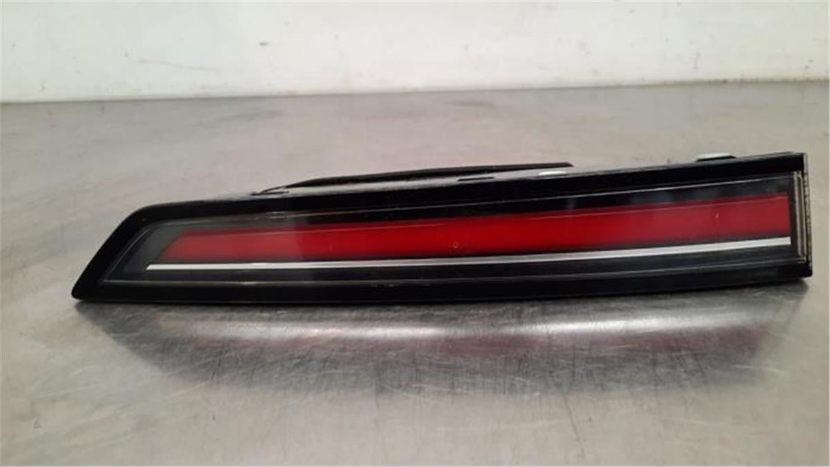 Opel Astra L (2021>) Sol Stop Lambası İç Led 9839325480