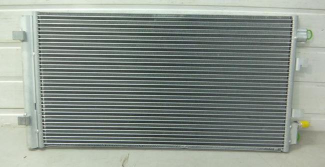 Klıma Radyatoru Renault  Megane Iıı / Fluence 1.6-2.0-1.5Dci/ Scenıc Iıı 09/