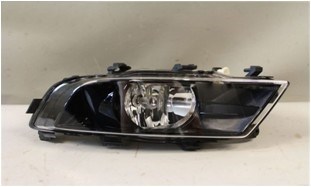 Skoda Superb Sis Farı Sağ Siyah GKL