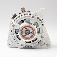 Toyota Auris E18 Alternatör DENSO