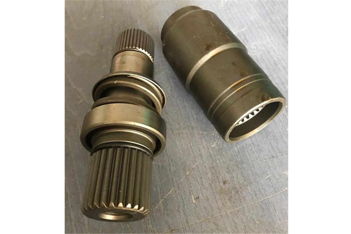 Volkswagen Transporter T5 1.9 Aks Frezesi Yaylı Takım Set 02Z409345b