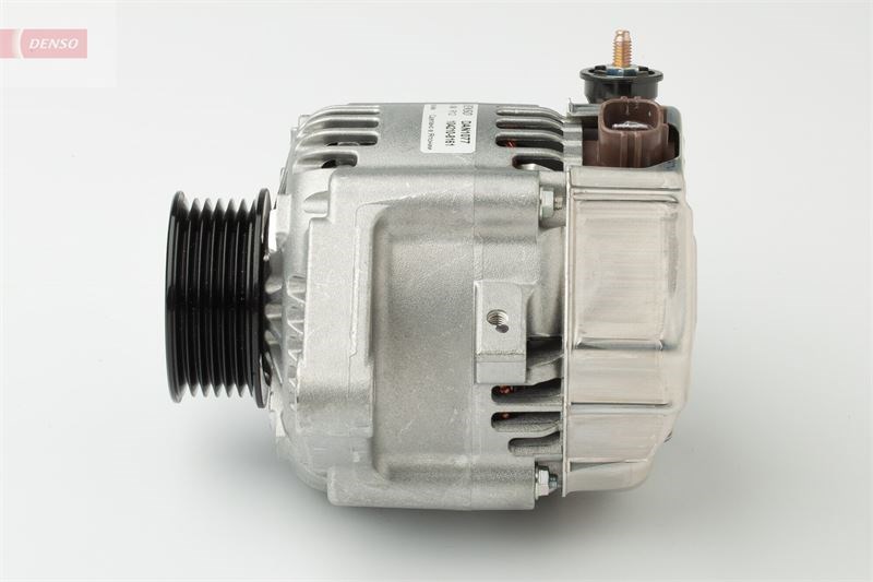 Toyota Yaris Alternatör DENSO