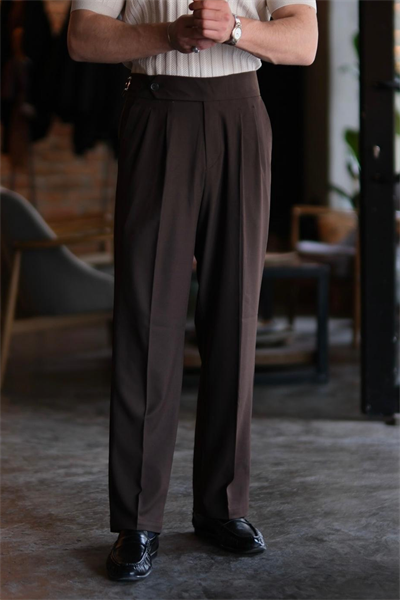 İtalyan Model Toka Detaylı Montiero  Pileli Baggy Kumaş Pantolon Acı Kahve