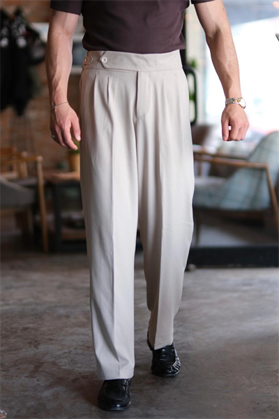 İtalyan Model Toka Detaylı Montiero  Pileli Baggy Kumaş Pantolon Bej