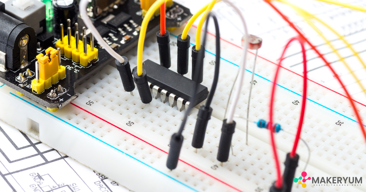 Breadboard Kullanımı ve Temel Bağlantılar