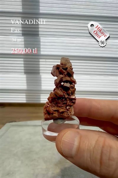 VANADİNİT 34 GR.