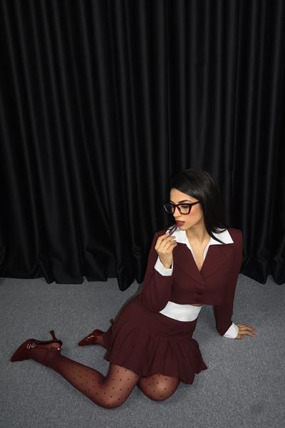 Bordo Pileli Etekli Takım