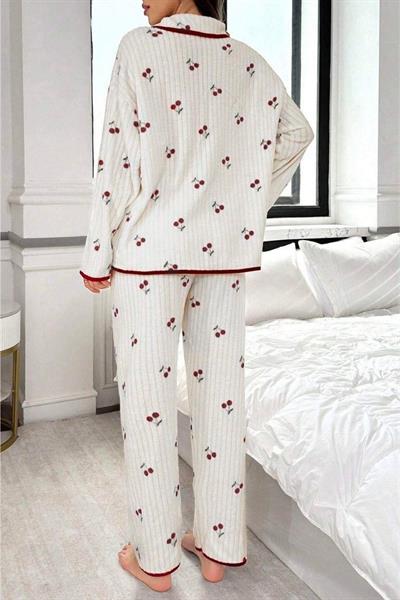 Bella Notte Kırık Beyaz Kiraz Baskılı Pamuklu Kışlık Pijama Takımı 7083