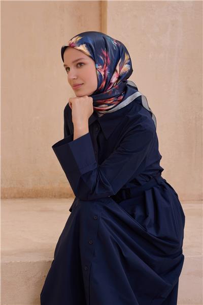 BELLİ ÇİÇEK DESEN KRİSTAL LACİVERT EŞARP 2013