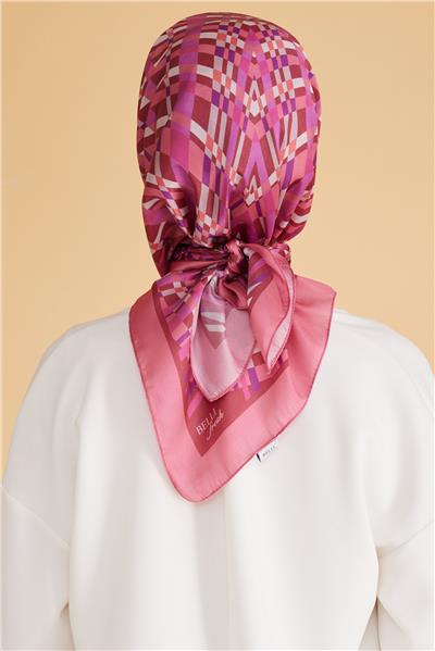 BELLİ GEOMETRİK DESEN KRİSTAL EŞARP 2008