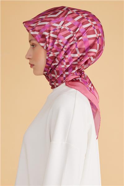 BELLİ GEOMETRİK DESEN KRİSTAL EŞARP 2008