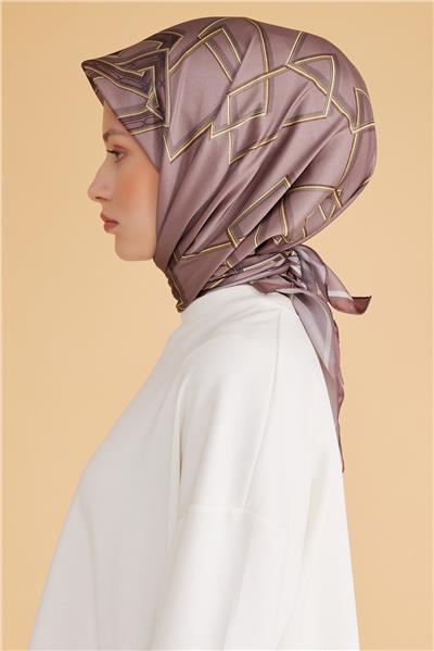 BELLİ ZİNCİR DESEN KRİSTAL EŞARP2006