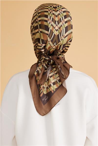 BELLİ GEOMETRİK DESEN KRİSTAL EŞARP 2008