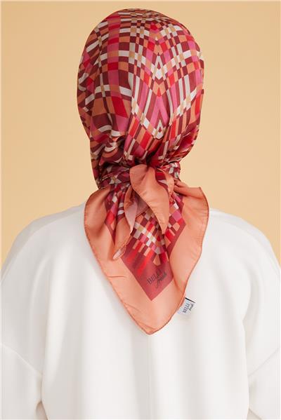 BELLİ GEOMETRİK DESEN KRİSTAL EŞARP 2008