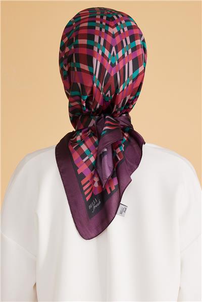 BELLİ GEOMETRİK DESEN KRİSTAL EŞARP 2008