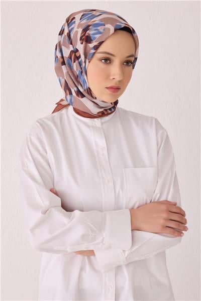 BELLİ GEOMETRİK DESEN TELA KİREMİT EŞARP 1020