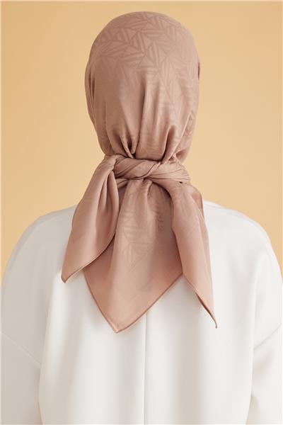 BELLİ GEOMETRİK DESEN VEYRA PUDRA EŞARP 2