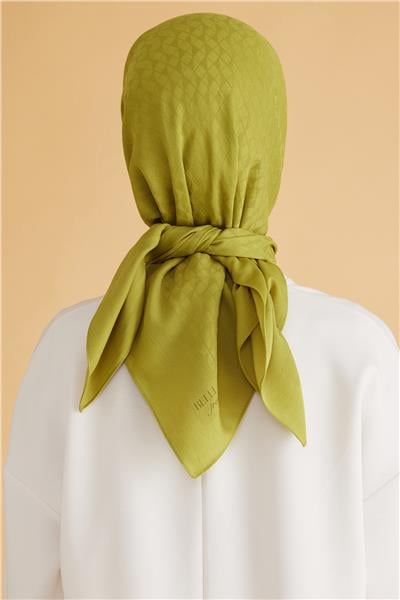 BELLİ GEOMETRİK DESEN VEYRA YAĞ YEŞİLİ EŞARP 1