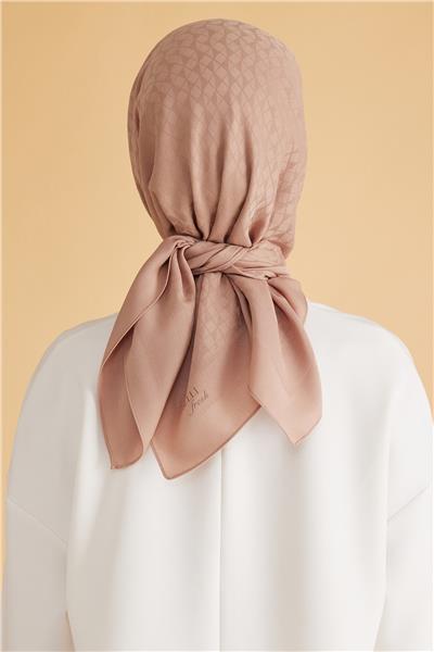 BELLİ GEOMETRİK DESEN VEYRA PUDRA EŞARP 1