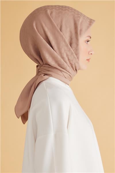 BELLİ GEOMETRİK DESEN VEYRA PUDRA EŞARP 1