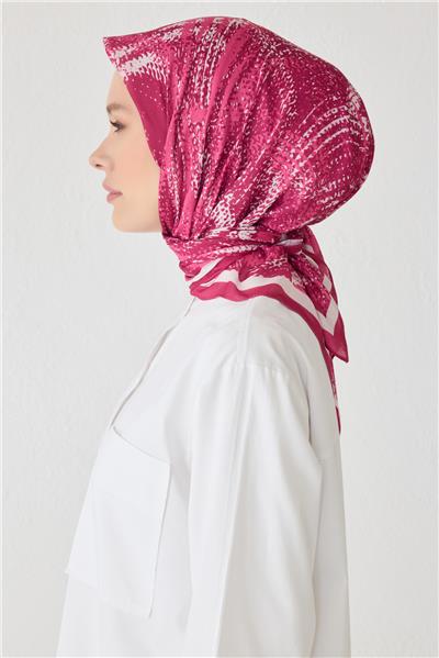 BELLİ ÇİÇEK DESEN PREMIUM SOFT FUŞYA EŞARP 2