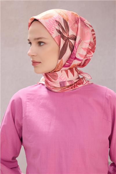 BELLİ ÇİÇEKLİ DESEN İPEK EŞARP 4225D (TWILL) PUDRA - 03