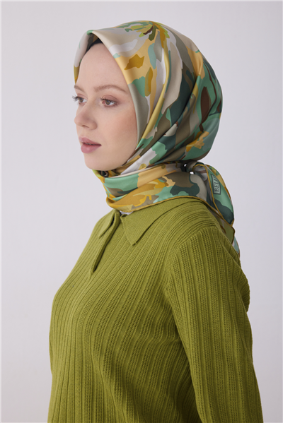 Zeytin Yeşili Çok Renkli Çiçek Desen %100 Twill İpek Eşarp 4315-04