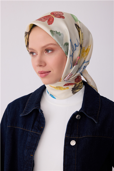 Ekru Yeşil Obje Desen %100 Twill İpek Eşarp 4329-80