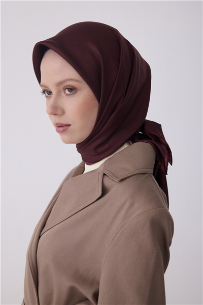 Kırmızı Klasik Desen %100 Twill İpek Eşarp 4305-03
