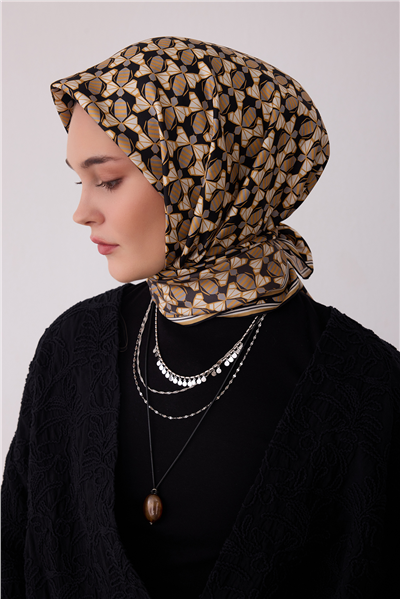 Siyah Geometrik Desen %100 Twill İpek Eşarp 4403-84