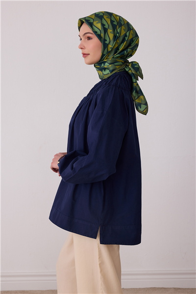 Yeşil Geometrik Desen %100 Twill İpek Eşarp 4406-56