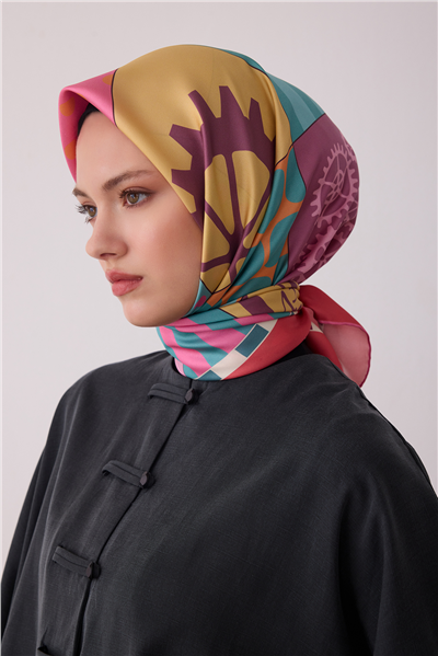 Pembe Obje Desen %100 Twill İpek Eşarp 4409-37