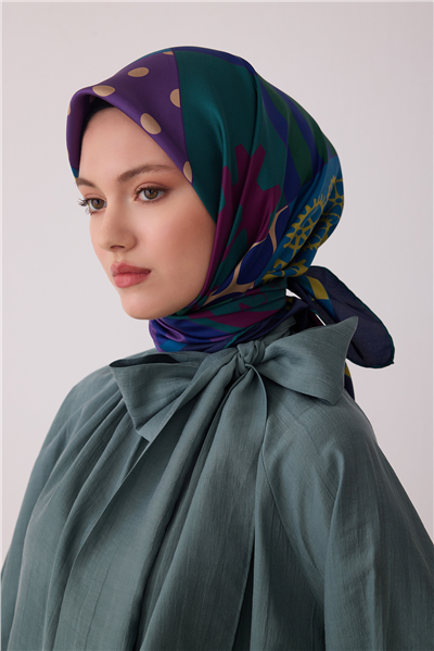 Lacivert Obje Desen %100 Twill İpek Eşarp 4409-80