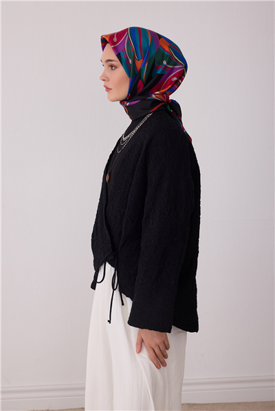 Siyah Çiçek Deseni %100 Twill İpek Eşarp 4410-57
