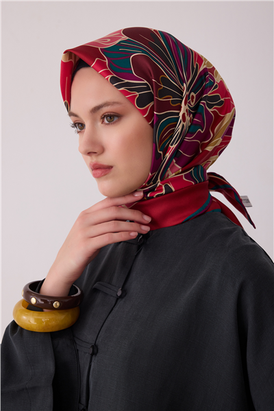 Kırmızı Çiçek Deseni %100 Twill İpek Eşarp 4413-84