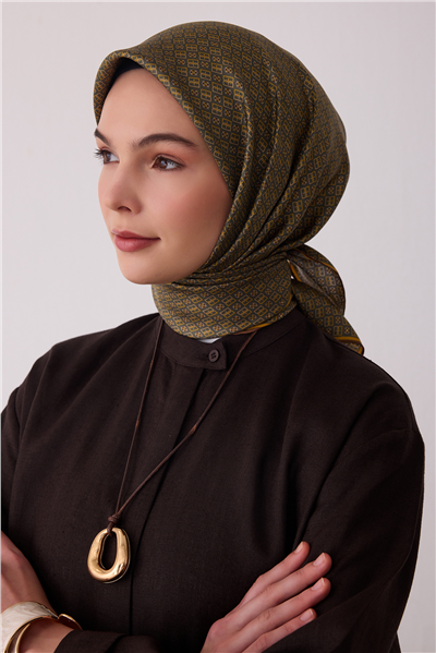 Yeşil Monogram Desen %100 Twill İpek Eşarp 4418-52