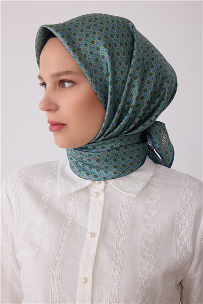 Yeşil Monogram Desen %100 Twill İpek Eşarp 4418-84