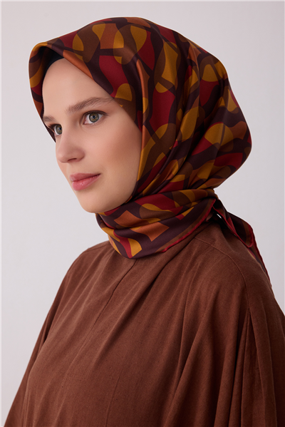 Kahverengi Geometrik Desen %100 Twill İpek Eşarp 4420-52