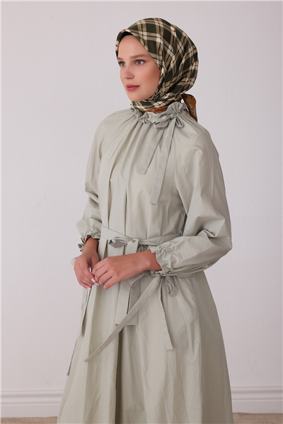 Yeşil Geometrik Desen %100 Twill İpek Eşarp 4421-51