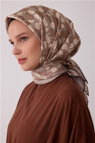 Bej Etnik Desen %100 Twill İpek Eşarp 4422-55