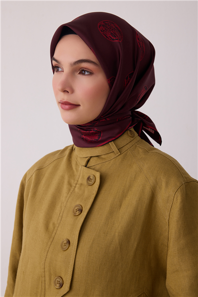 Bordo Geometrik Desen %100 Twill İpek Eşarp 4427-31