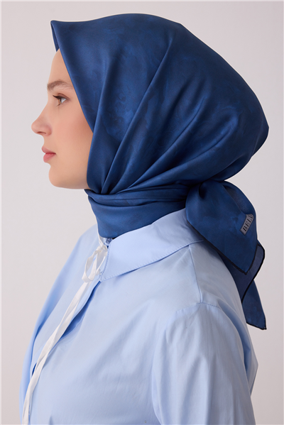 İndigo Soyut Desen %100 Twill İpek Eşarp 4428-38
