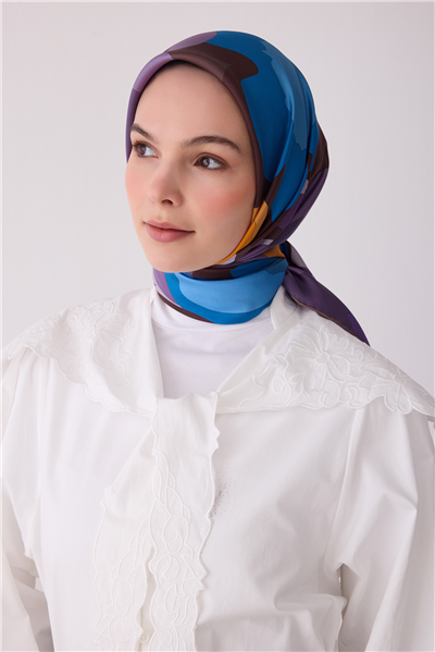 Kahverengi Çiçek Desen %100 Twill İpek Eşarp 4306-33