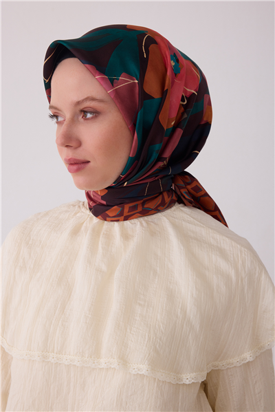 Kahverengi Çiçek Deseni %100 Twill İpek Eşarp 4426-03
