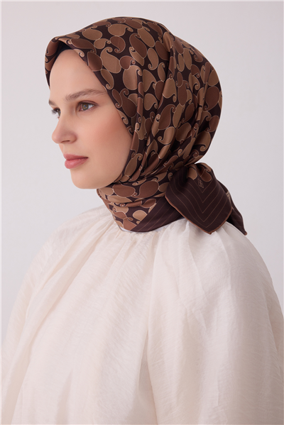 Kahverengi Etnik Desen %100 Twill İpek Eşarp 4422-57