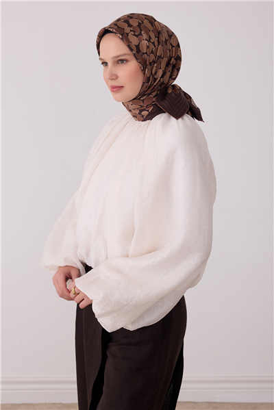 Kahverengi Etnik Desen %100 Twill İpek Eşarp 4422-57