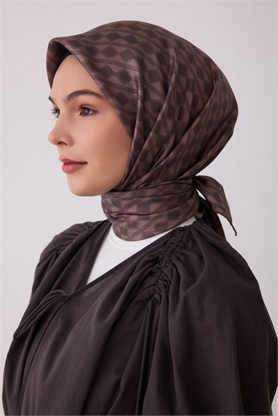 Vizon Geometrik Desen %100 Twill İpek Eşarp 4425-85
