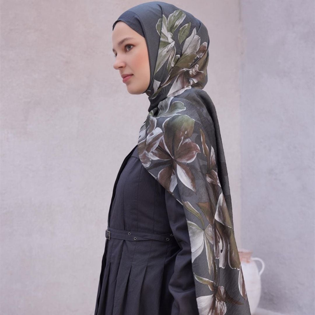 Polyester eşarp